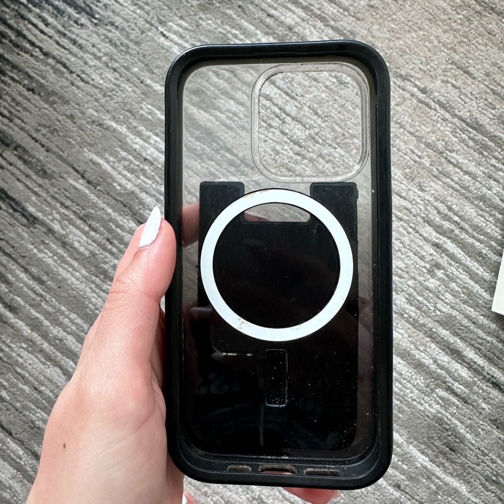 Otterbox iPhone 14 Pro Case